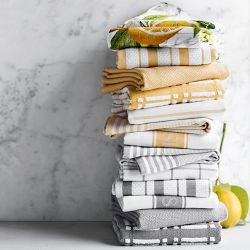 Williams-Sonoma Classic Striped Towels, Set of 4 (Claret)
